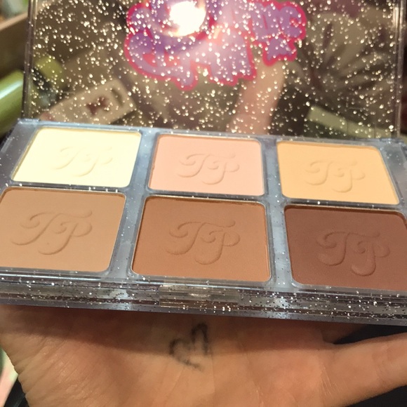 💜🆕BH Cosmetics x Iggy Azalea Totally Snatched 6 Color Face Palette BNIP!SO😈✨ - Picture 3 of 13